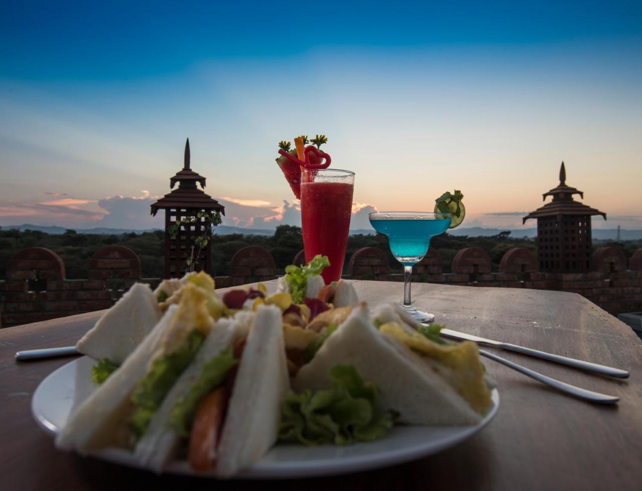Bagan Vertex Hotel Ngoại thất bức ảnh